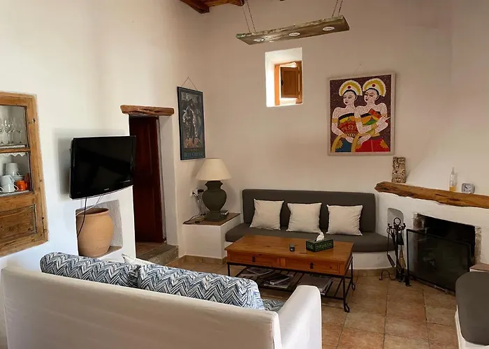 Casa Can Coves
